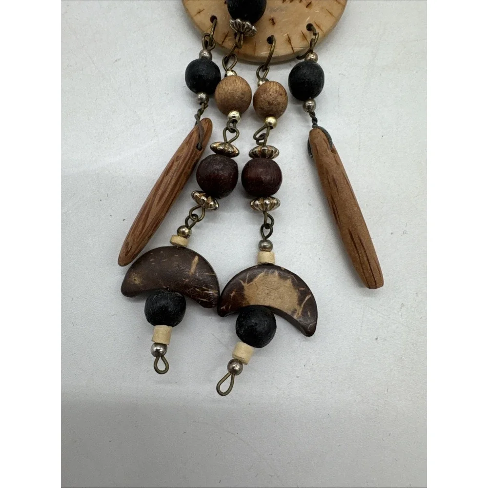 Vintage‎ Wood Bead Dangle Brooch Gold Tone Textured Metal Boho Tribal Pin 4.5